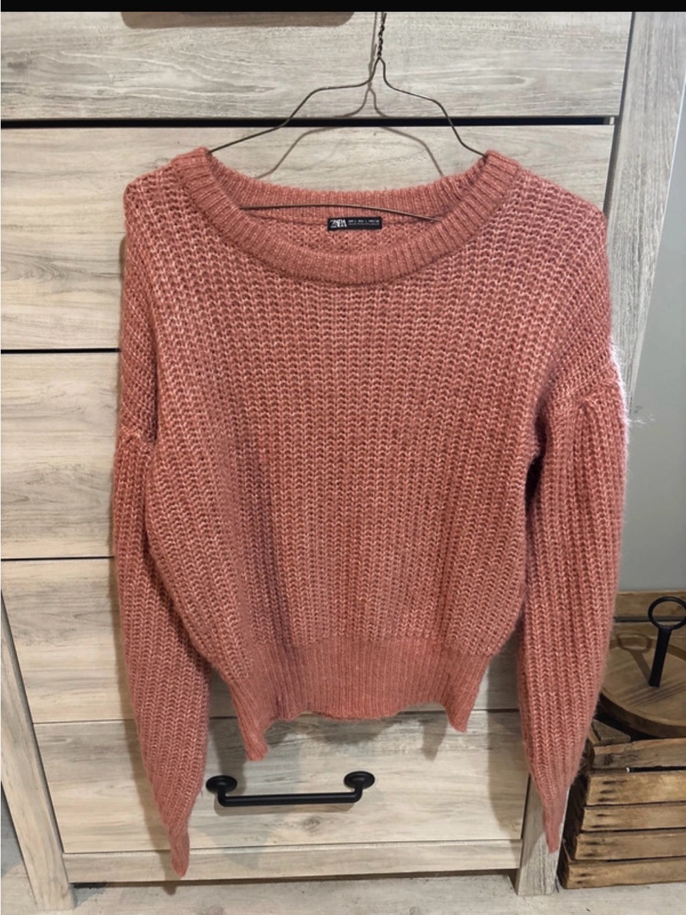 Zara Women's Dusty Rose Crew Neck Knit Sweater